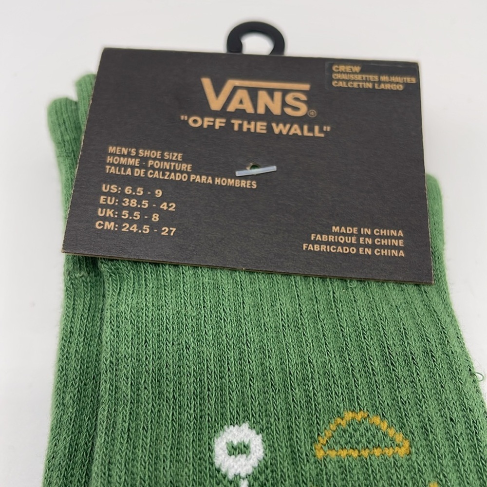 Vans Green Crew Socks VANS®
"OFF THE WALL" 1 pair Crew Socks Size Medium NWT - Picture 3 of 16